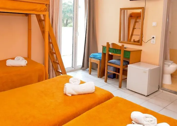 Costa Hotel 3*